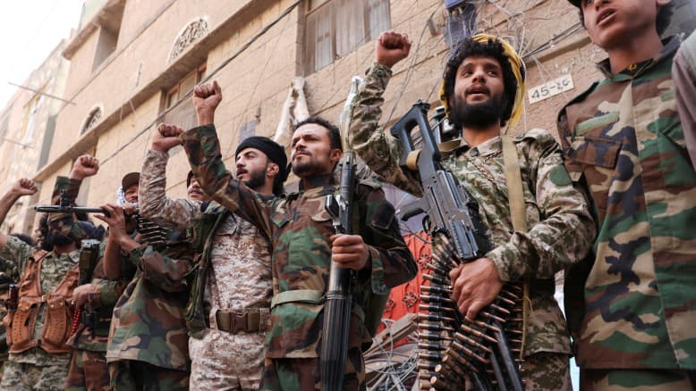 החות'ים מעכלים את חיסול חמינאי: מנהיג הארגון שיגר מסר מאיים לישראל וארה"ב