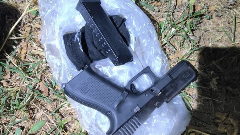 פשיטות בנגב חשפו את מה שהוסלק מתחת לאף: נשק אפילו בדיר כבשים