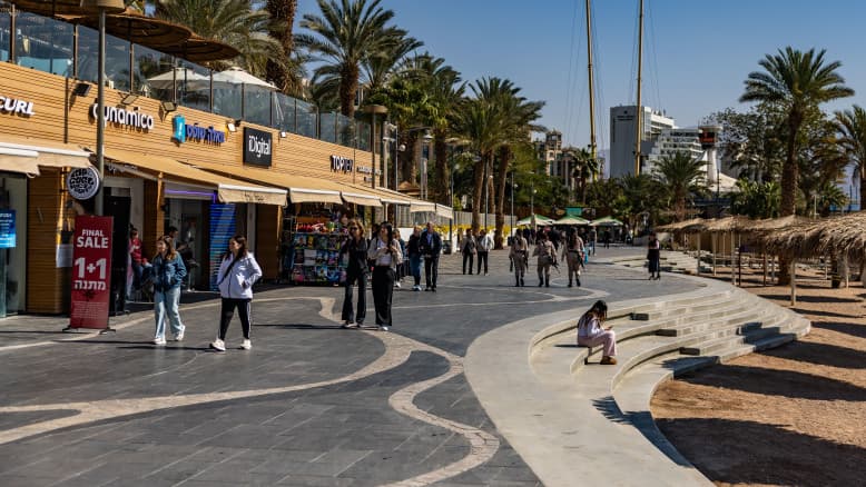 עיר רפאים בדרום: הבריחה ההמונית מאילת והמלונות שנותרו ריקים