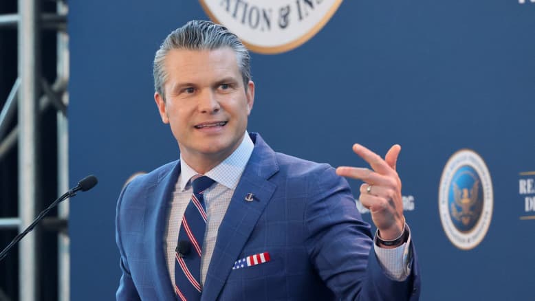 מוות שקט בלב ים: ארה"ב דורשת מסרי לנקה לא להחזיר לאיראן את ניצולי הספינה שהוטבעה