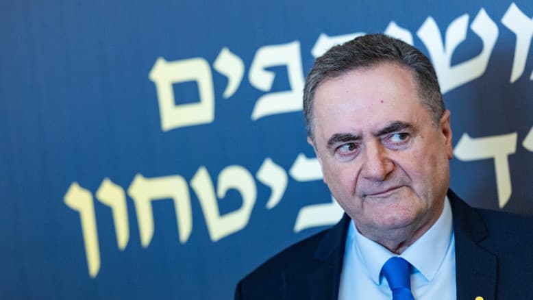 ישראל כ"ץ מאיים: כל מחליף לחמינאי - יעד חד משמעי לחיסול