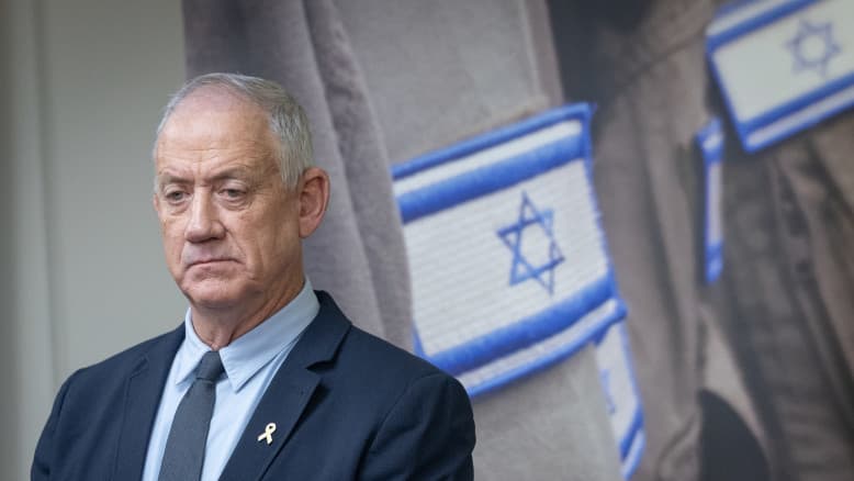 במשפט אחד: בני גנץ הצליח להכעיס את האמריקאים ולהפנות אותם נגדנו