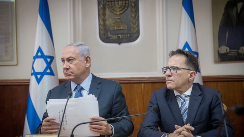 אם הוא משתתף בקריאת מגילה - הוא יכול להגיע: הדרישה הדרמטית של המשטרה מנתניהו