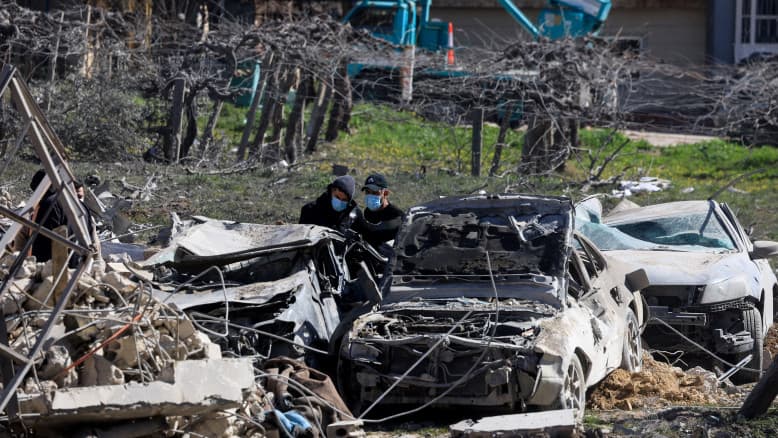 אלמוג כהן במסר חריף לחיזבאללה: "זה יהיה אכזרי וכואב" | האזינו