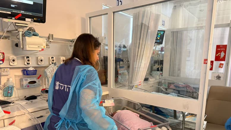 מערכת הבריאות במצב חירום: "מייצרים שגרה תחת טילים"