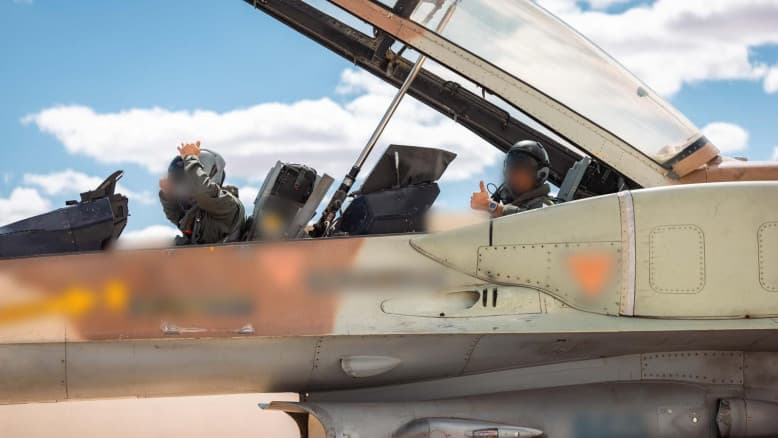 מפקד מערך ההגנה האווירית לשעבר על התקיפות באיראן: "זה ייקח עוד ימים" | האזינו