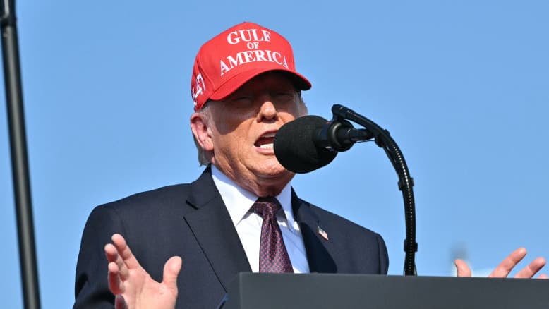 המדיניות בארה"ב והסבלנות של טראמפ: במה תלוי המשך המבצע באיראן? | בן כספית