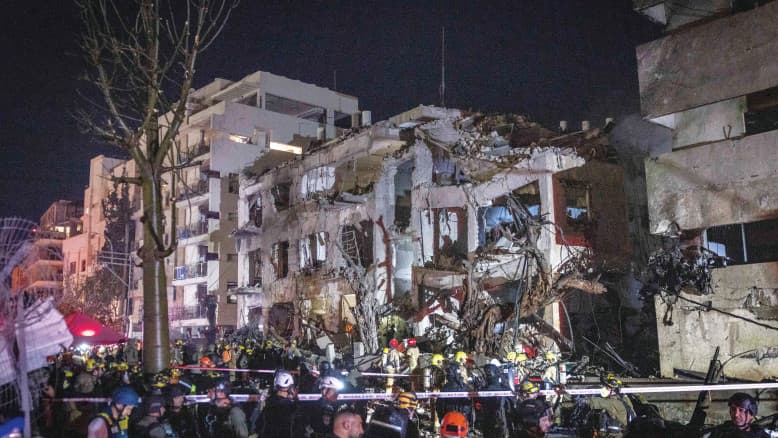 “אנחנו מרגישים שאנחנו עושים היסטוריה”: הגיבורים בעורף