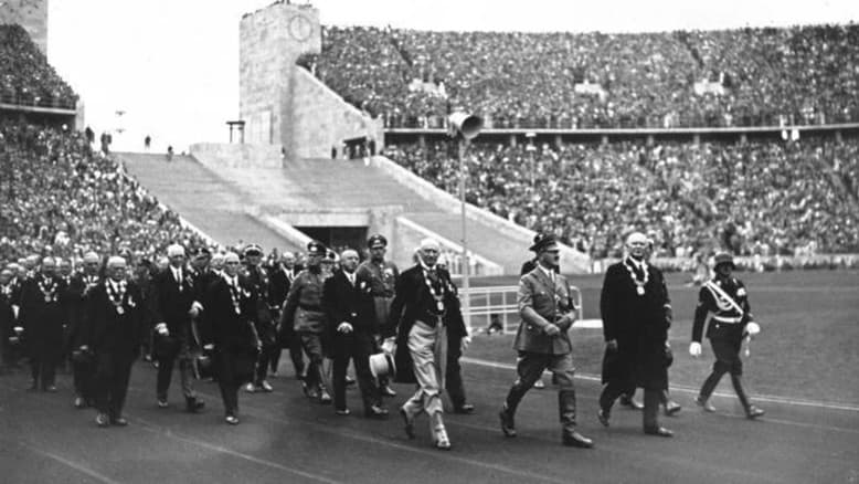 גם אחרי 80 שנה: אנשים בעולם עדיין לא מאמינים שהיטלר מת