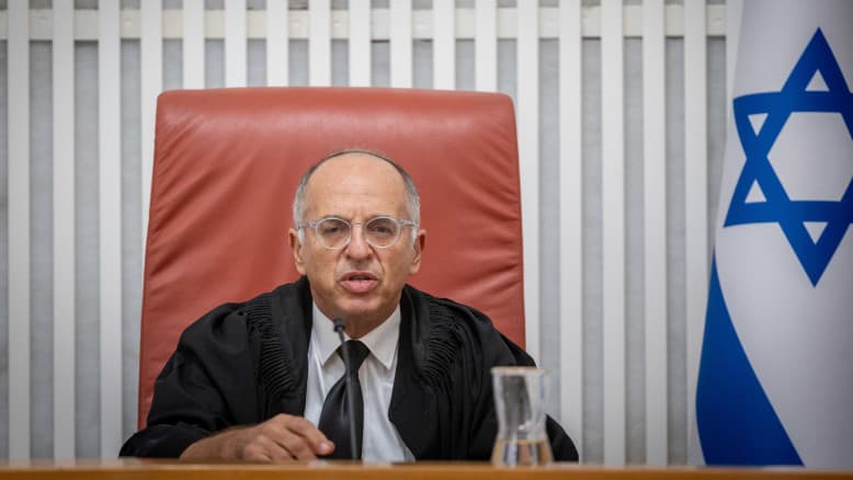 סערת גיוס החרדים: בג"ץ קובע שתשובת המדינה "אינה מניחה את הדעת"