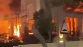 3 הרוגים באמירויות, אזעקות בירדן, גם המתווכת עומאן נפגעה | התקיפות במפרץ