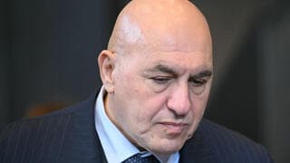 "להציל את טוראי קרוסטו": סערה פוליטית באיטליה אחרי ששר ההגנה חולץ מדובאי