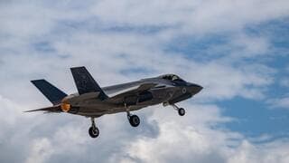 תוך דקות מספקים עוד מטרה: בחזרה מאיראן - מטוסי חיל האוויר תוקפים גם בלבנון